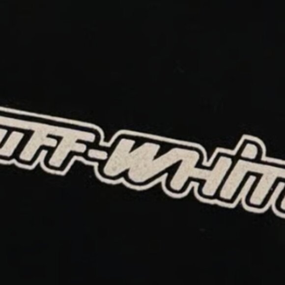 Off-White™ Add to Wishlist Marker Arrow T-Shirt - Picture 9 of 9